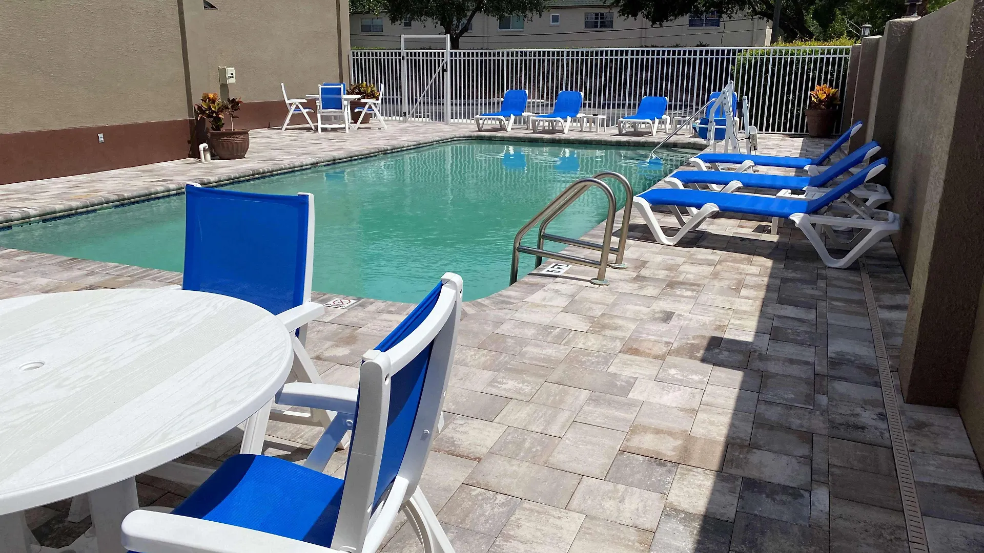 Best Western Tampa 3*,
